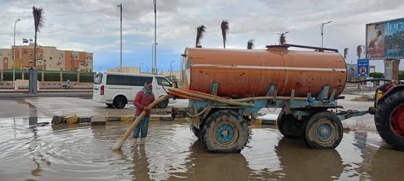 أجهزة المدن الجديدة تتصدى للأمطار الغزيرة وتتعامل مع موجة الطقس السيئ