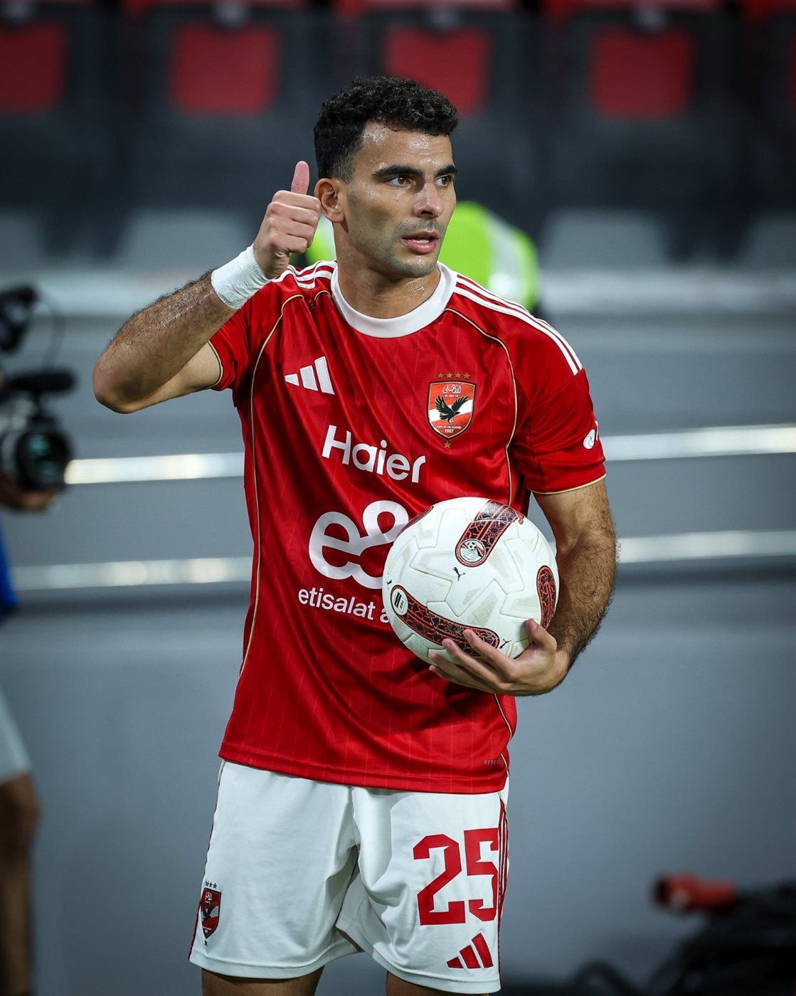 والد زيزو لـ «تحيا مصر»: «نجلي سيصبح أسطورة في الأهلي كما كان في الزمالك»