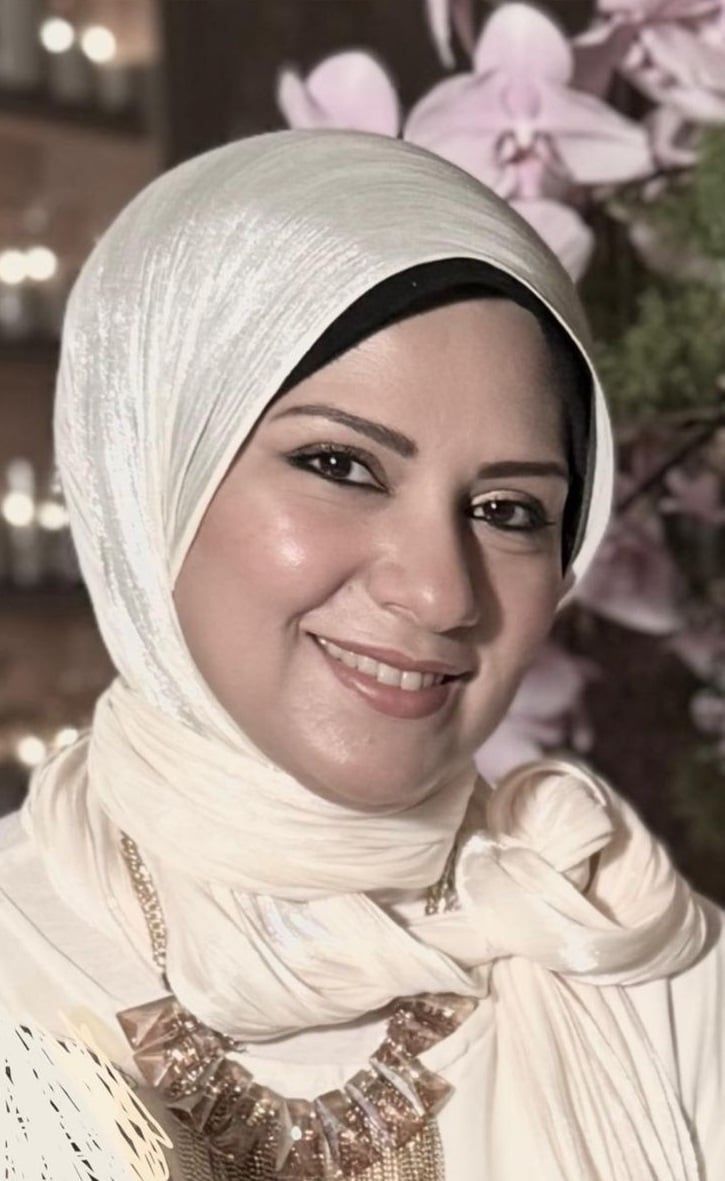 الفنانة الدكتورة هند الفلافلي