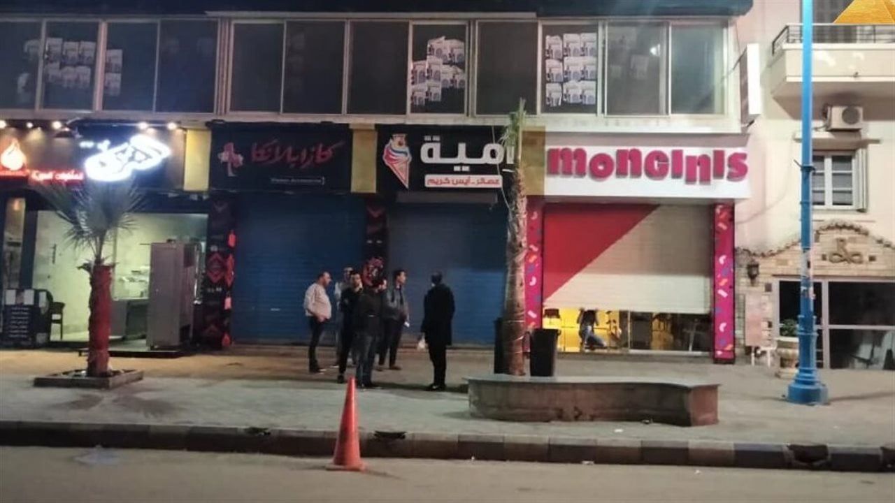 هل المطاعم والكافيهات مسموح لها بالعمل بعد موعد الغلق؟