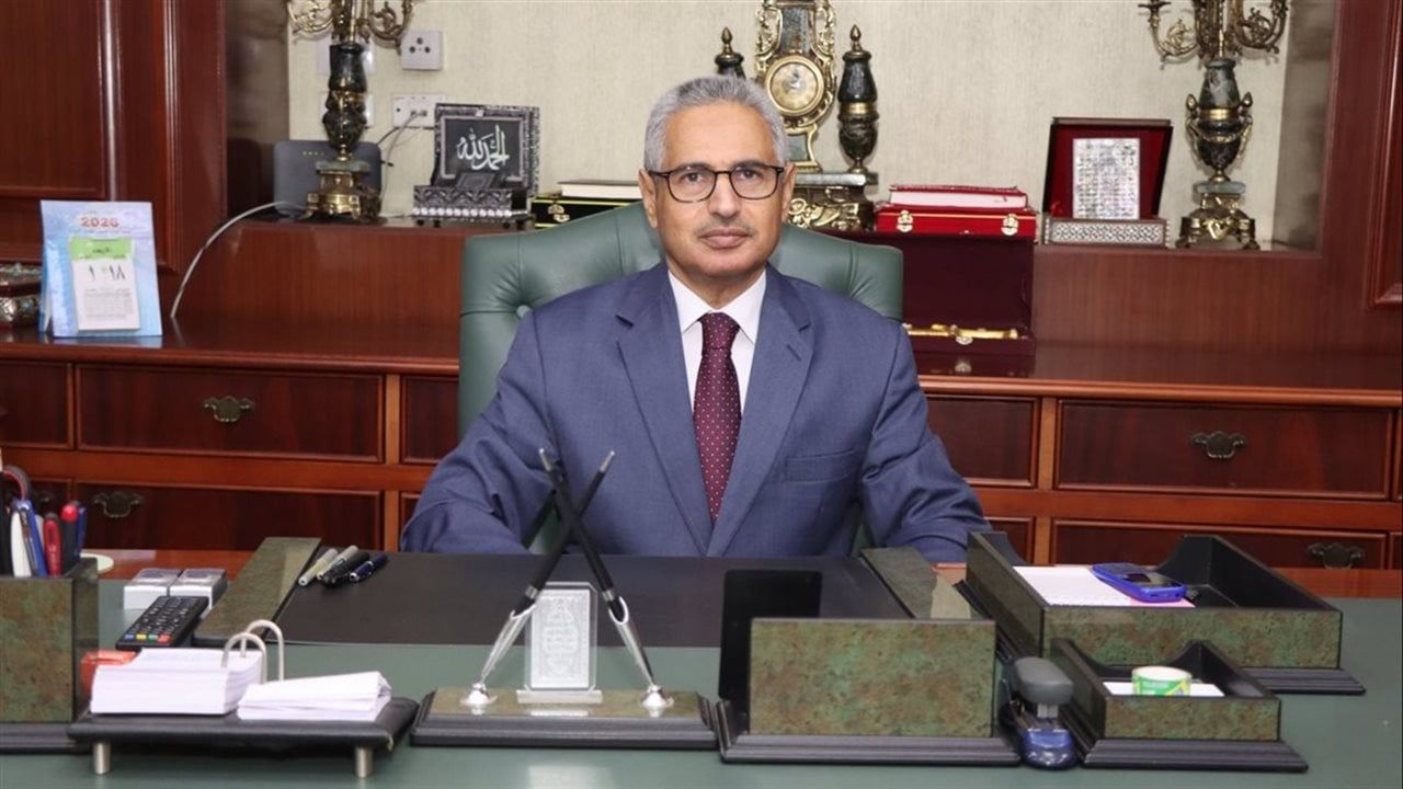 محافظ بني سويف يوجه بالالتزام بمواعيد غلق وفتح المحال التجارية