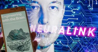 شريحة Neuralink تعيد القدرة على الكلام لمرضى التصلب الجانبى الضمورى