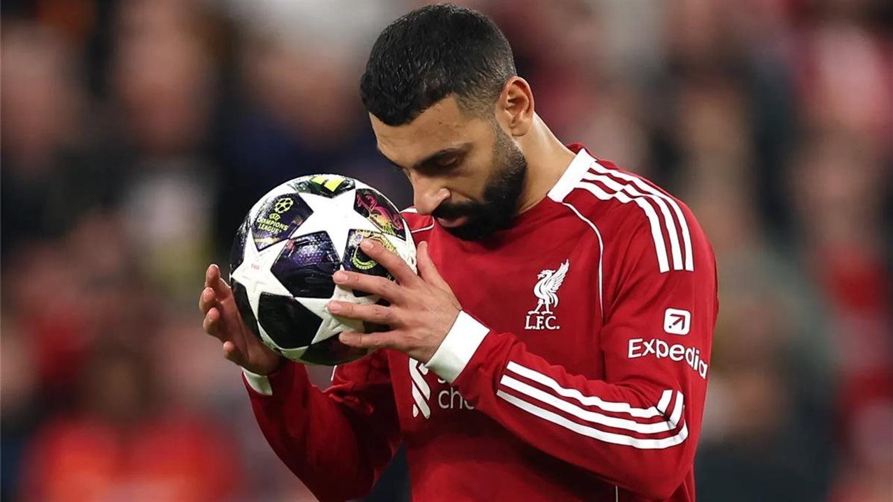 أوكسليد تشامبرلين: لا يوجد لاعب مثل محمد صلاح