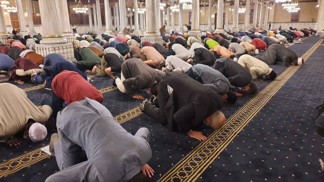 مواقيت أذان صلاة العشاء اليوم في محافظة البحيرة