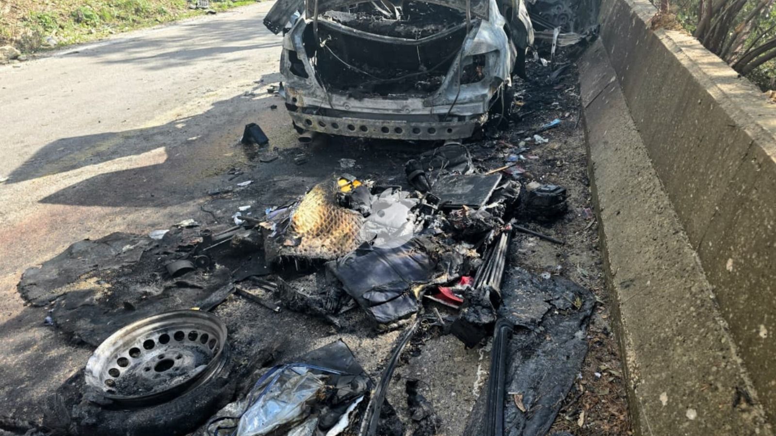 «جريمة حرب بحق الصحافة».. لبنان ينعي استشهاد المراسلين فاطمة فتوني وعلي شعيب إثر استهداف إسرائيلي جنوب البلاد|صور