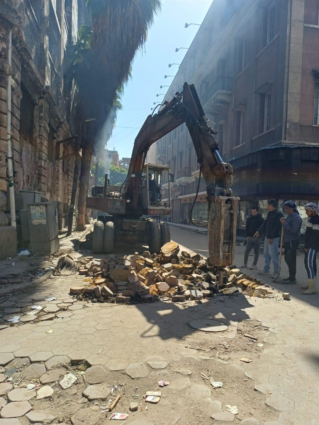 وزيرة التنمية المحلية تتابع بدء المرحلة الثانية لتطوير منطقة «العتبة» بالقاهرة