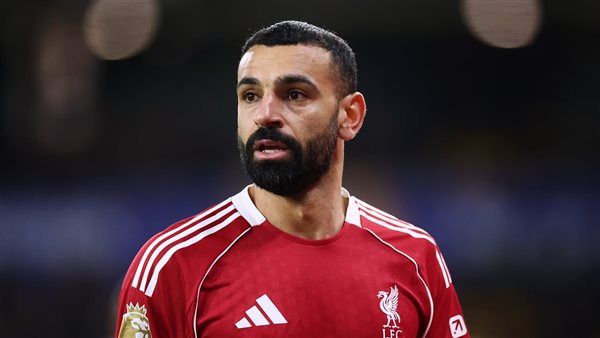 كواليس معقدة تتكشف.. تدخل ترامب يعرقل انتقال محمد صلاح