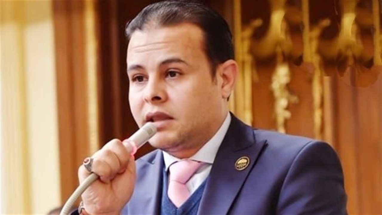 مدحت الكمار: بيان مجلسي النواب والشيوخ رسالة حازمة لأمن المنطقة واستقرارها