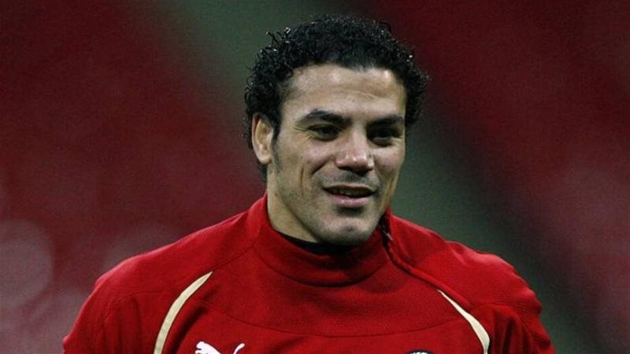 عمرو زكي: تلقيت عرضًا من بورنموث بـ3 ملايين حنيه إسترليني..وممدوح عباس هددني بالاعتزال لمنع احترافي