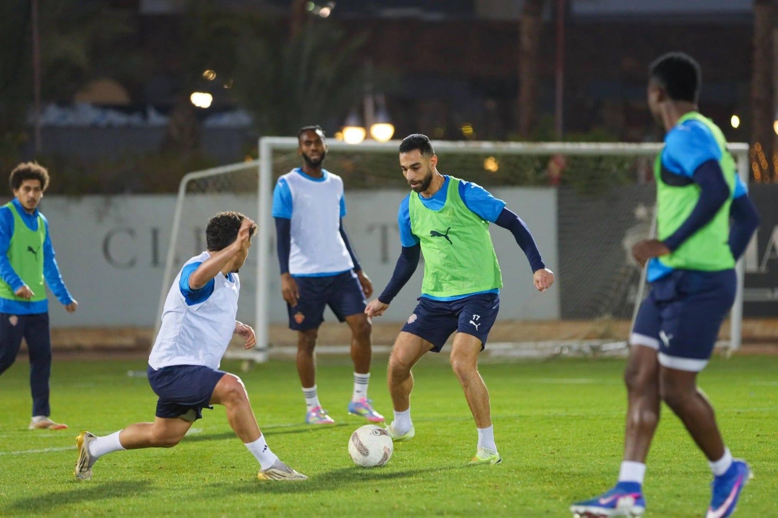 سيراميكا يستأنف تدريباته استعدادا لمواجهة الأهلى فى الدورى.. صور