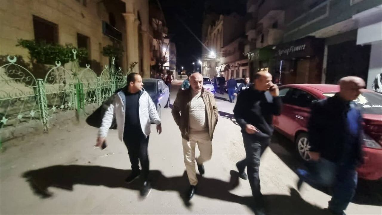 البحيرة.. إغلاق وتشميع 5 منشآت وضبط واقعة "سرقة كهرباء" فى أول أيام غلق المحال
