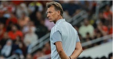 مباراة منتخب مصر والسعودية.. شبح الإقالة يطارد رينارد بعد رباعية الفراعنة