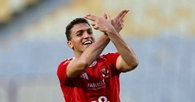 ياسين مرعى يقترب من تدعيم دفاع الأهلى أمام سيراميكا فى الدوري