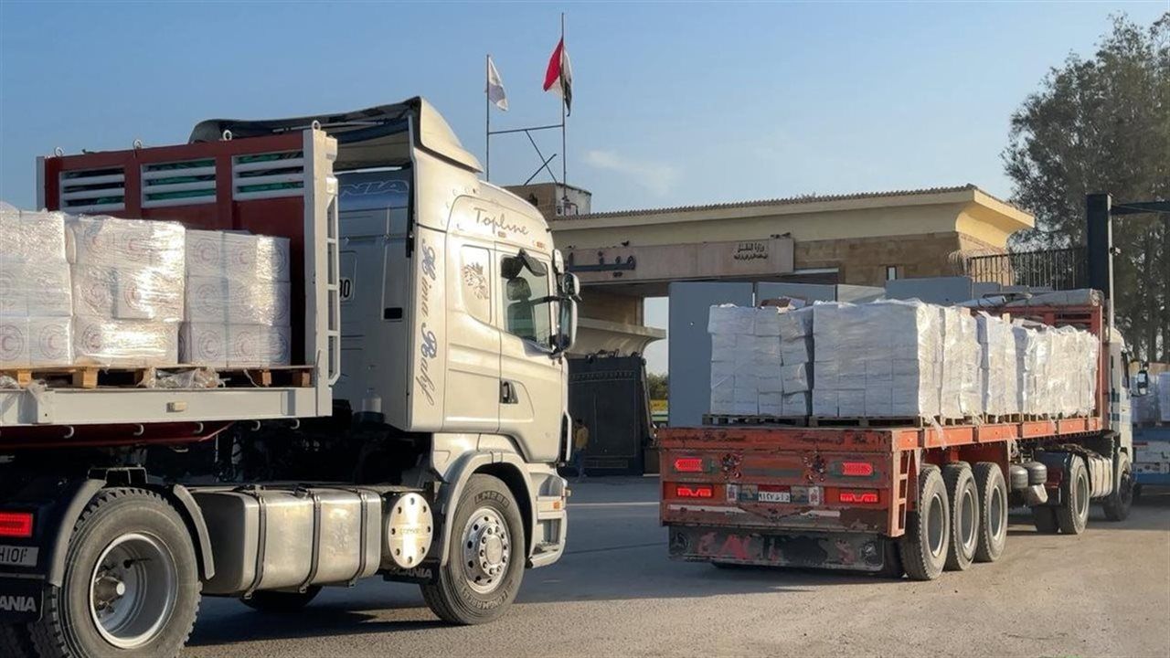 الهلال الأحمر المصري يستعد لإطلاق القافلة 168 لدعم غزة
