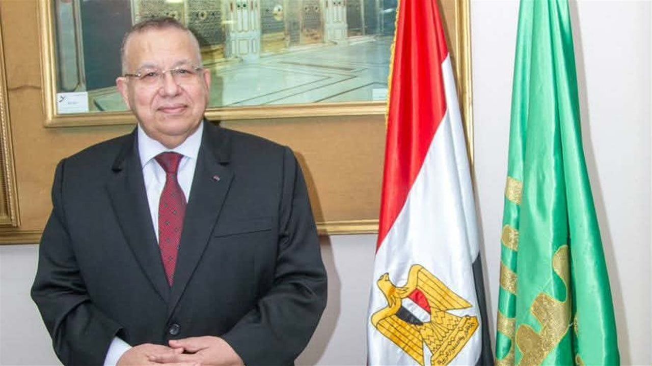 نقيب الأشراف يشيد بجهود وزارة الداخلية في الحفاظ على أمن واستقرار الوطن