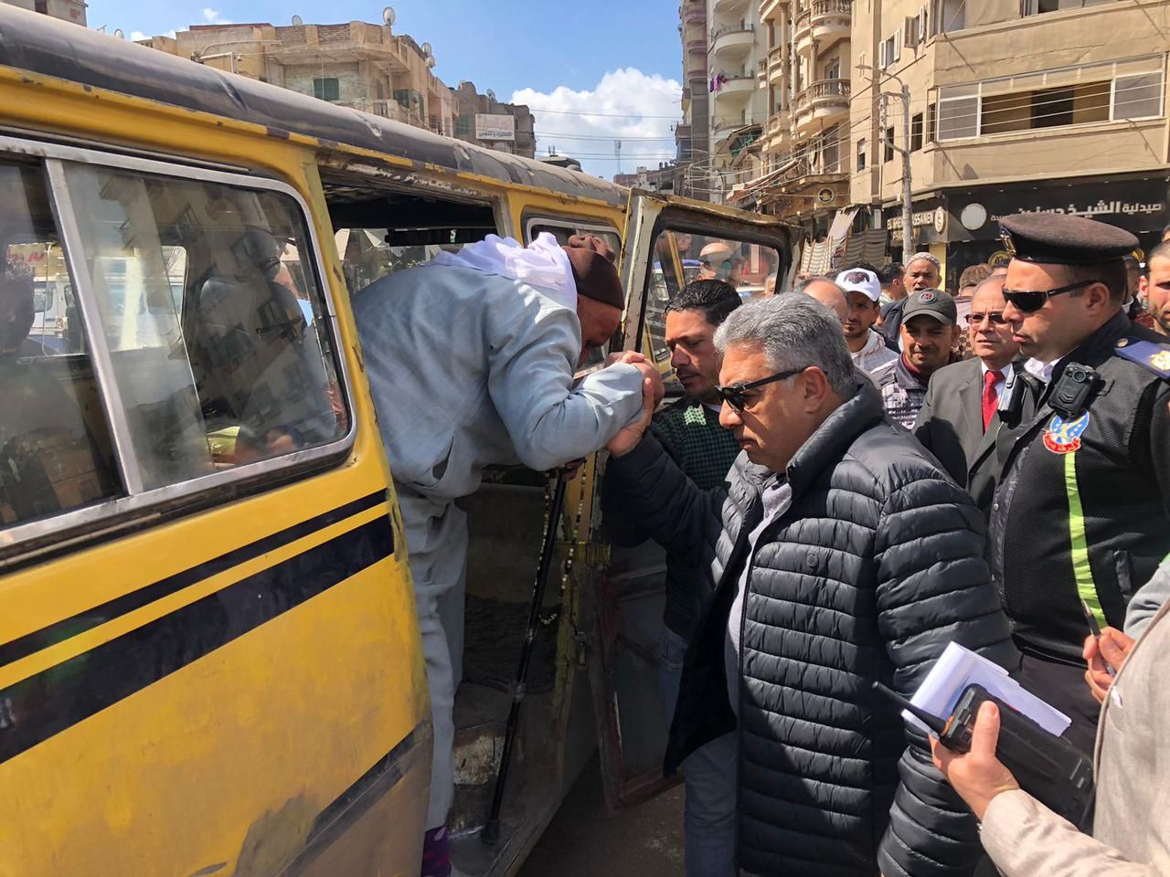 محافظ الدقهلية يواصل جولاته الميدانية بالمنصورة ويشدد على إزالة الإشغالات وتحقيق السيولة المرورية بمنطقة الشيخ حسانين