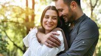بعد الزواج والروتين.. 6 مفاتيح ذكية تعيد الرومانسية لحياتك الزوجية