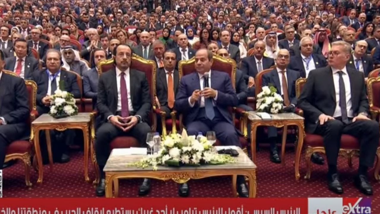 الرئيس السيسى: أي توقف أو تجميد للأنشطة بمجال الطاقة يحتاج لسنوات ليعود الإنتاج للمعدلات الطبيعية