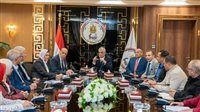 مواجهة الشائعات أولوية..وزير الإنتاج الحربي يضع خارطة طريق لتطوير الخطاب الإعلامي