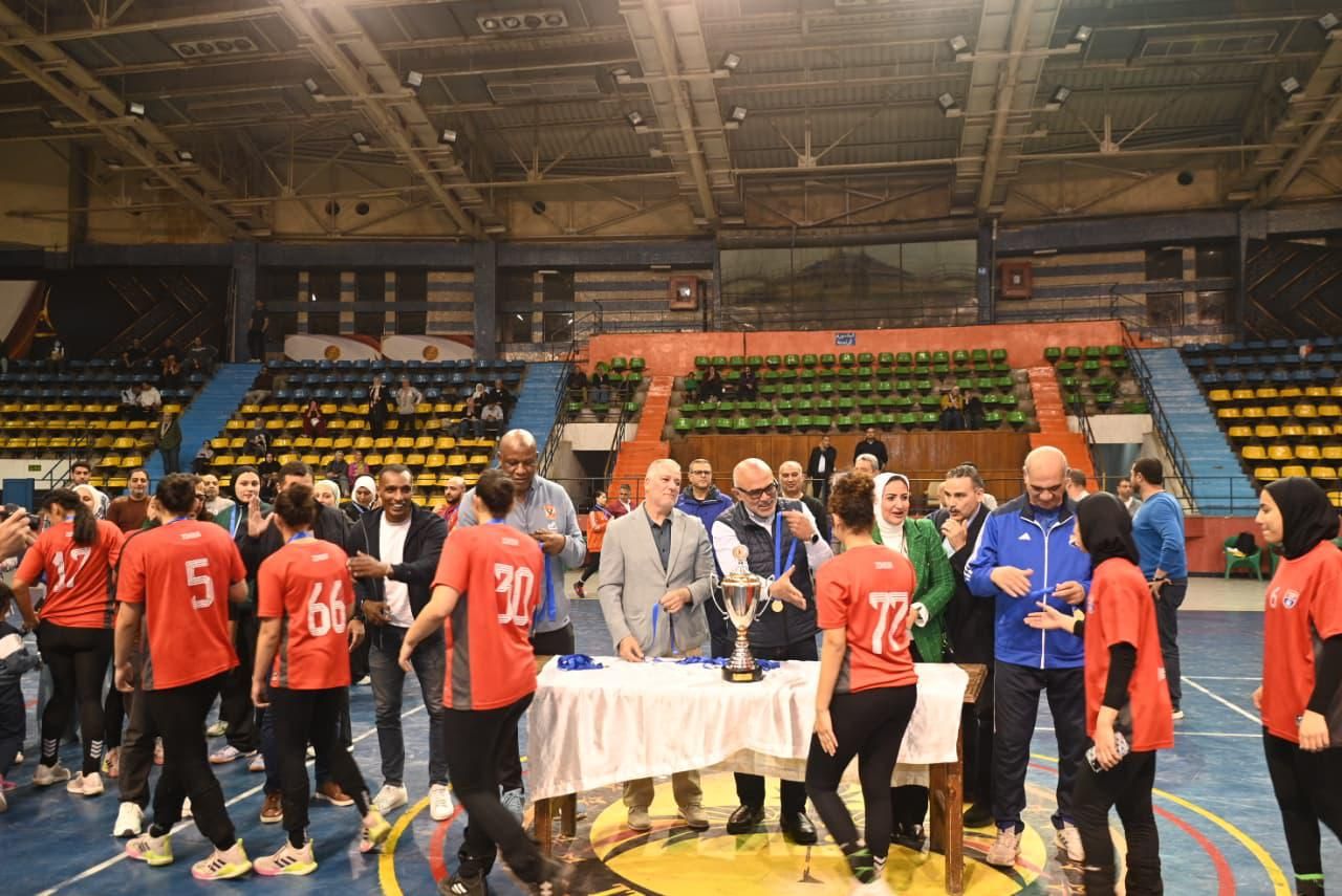 3e99b9f7-1bf7-414a-a6bb-b98bce4e5ea6