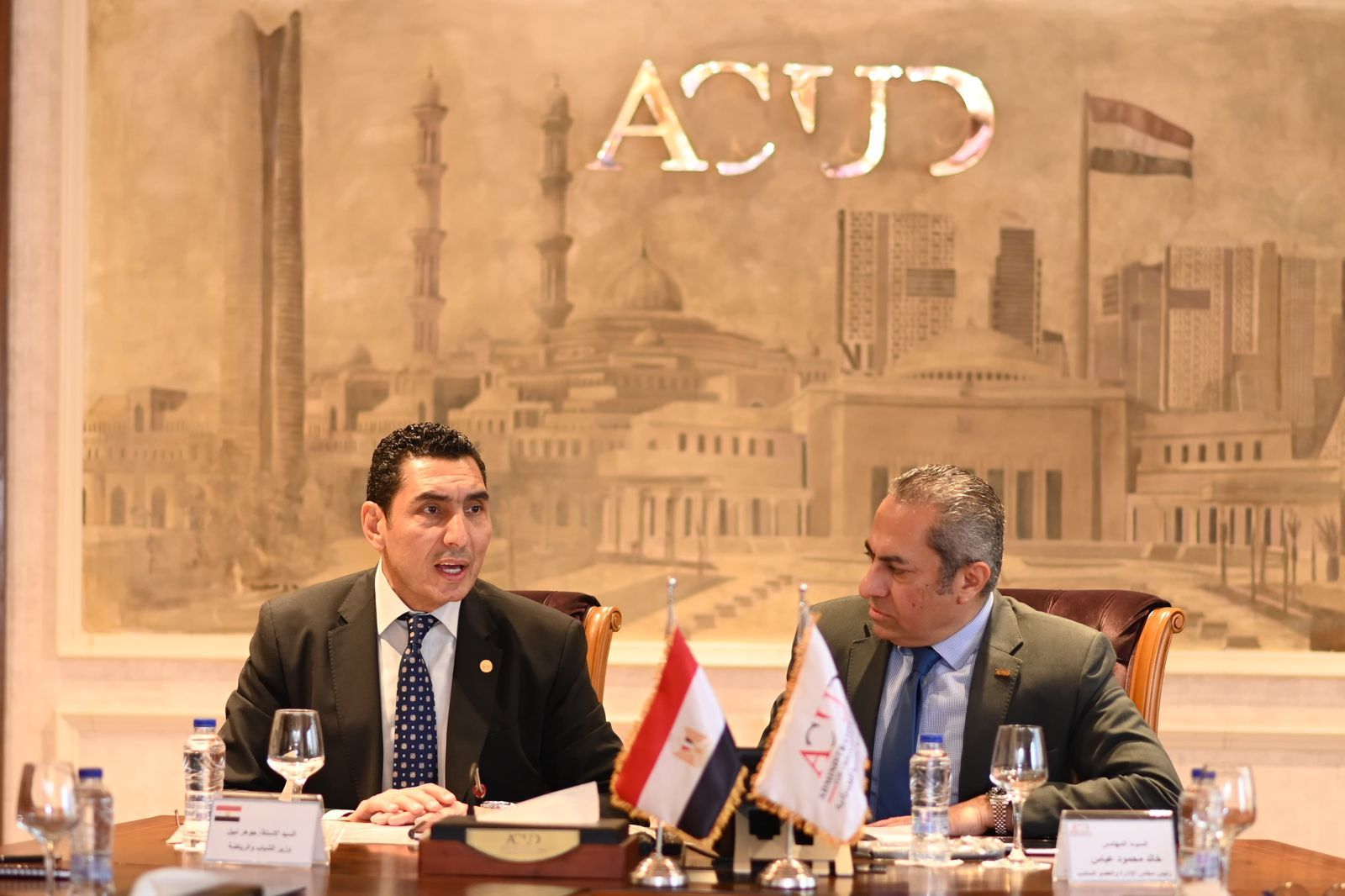 وزير الرياضة ورئيس شركة العاصمة الادارية وزير الرياضة ورئيس شركة العاصمة الادارية