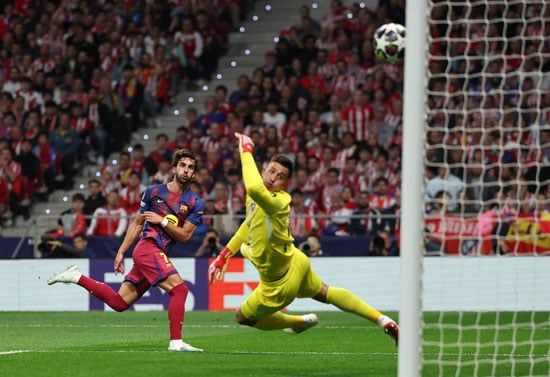 مباراة برشلونة وأتليتكو مدريد