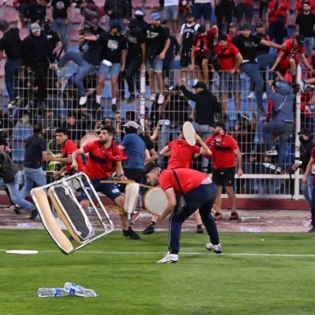 اشتباكات الجماهير