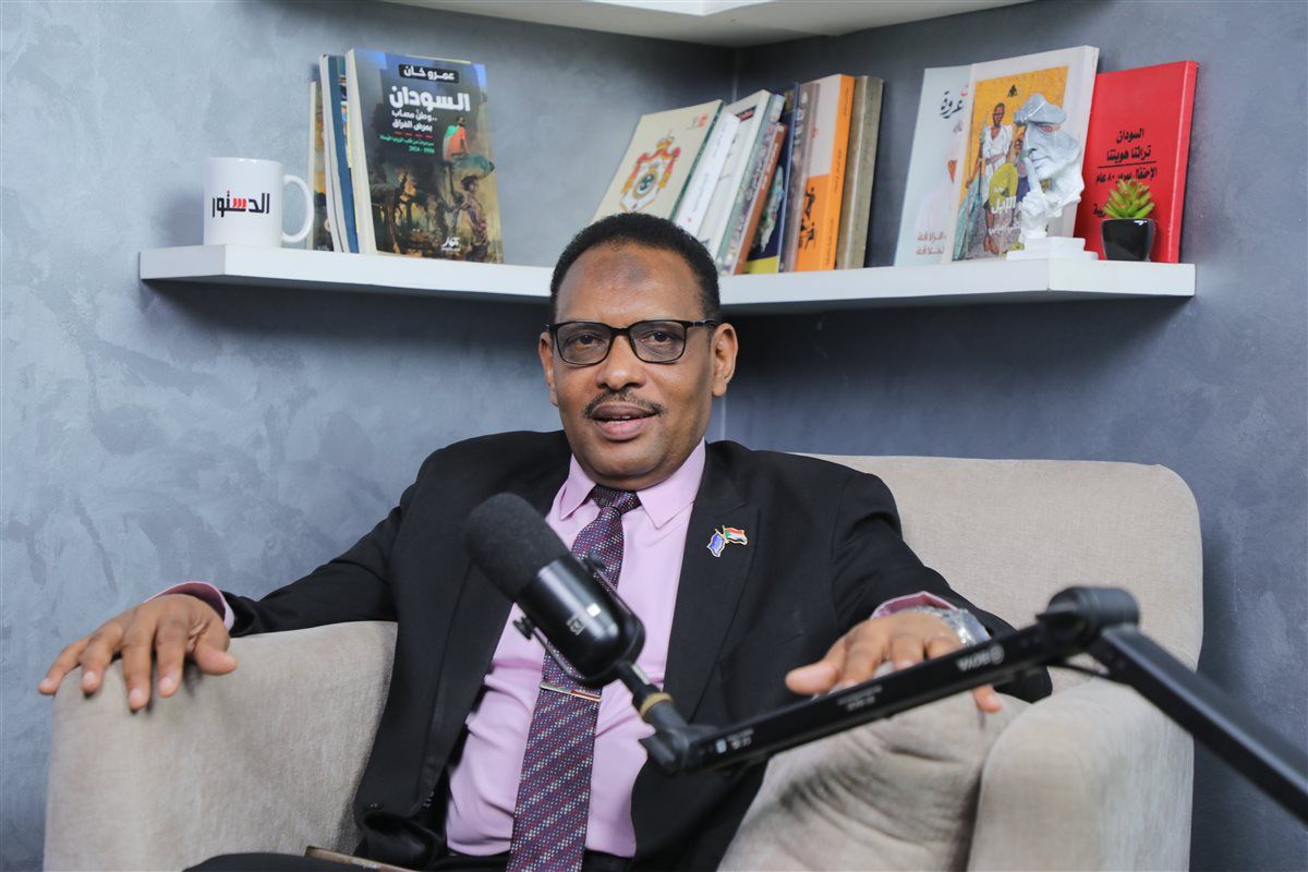 العميد جمال الشهيد في حوار مع منصة <strong>هنا السودان</strong> بجريدة <strong>الدستور</strong>