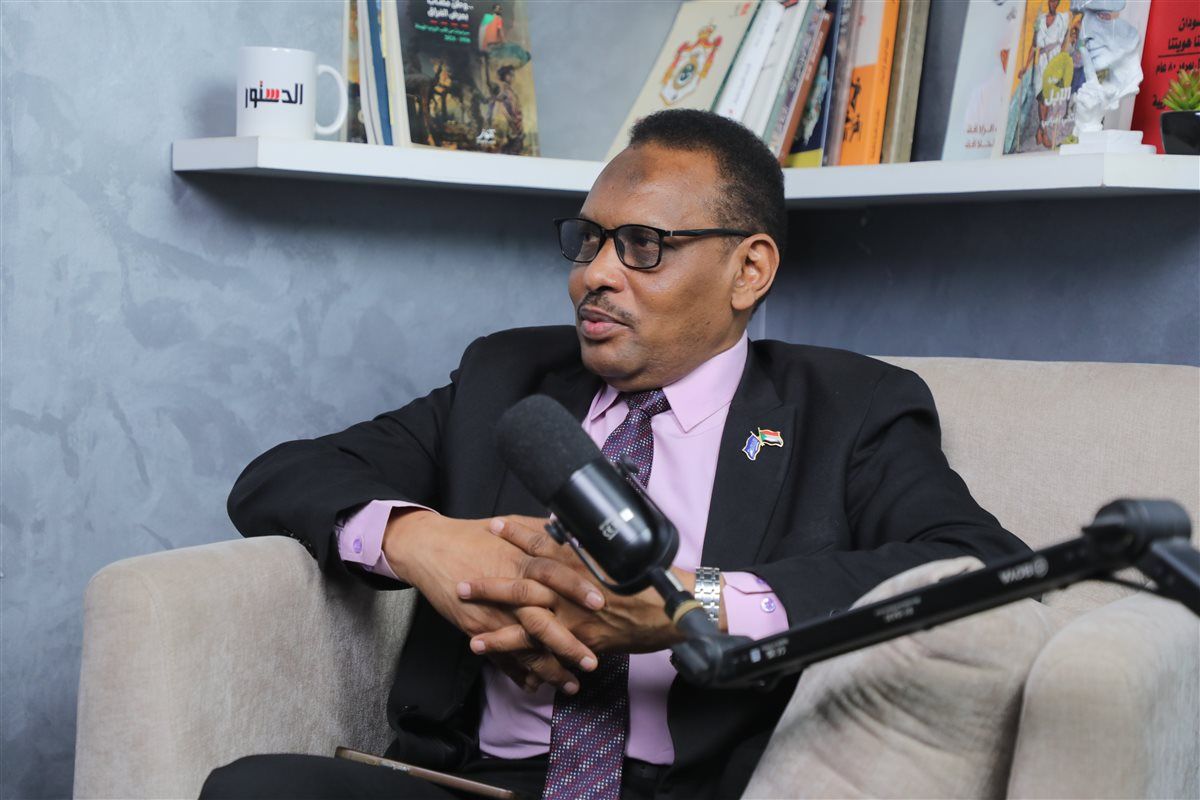 العميد جمال الشهيد في حوار مع منصة <strong>هنا السودان</strong> بجريدة <strong>الدستور</strong>