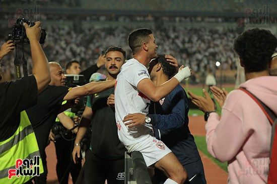 فرحة الزمالك وبيراميدز (8)