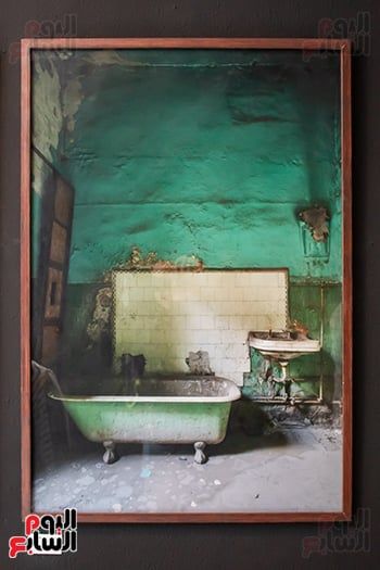 أثار الزمن على المنزل