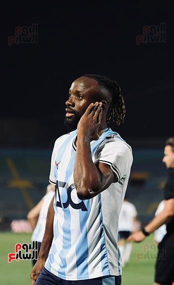 فيستون مايلي