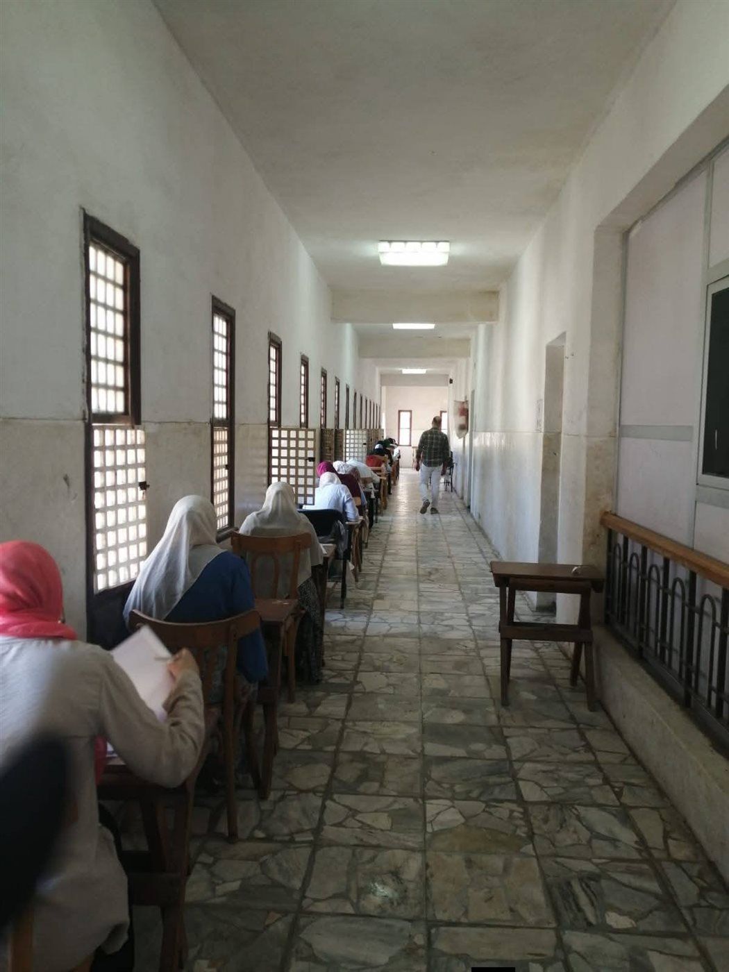 جانب من متابعة امتحانات طب بنات دمياط