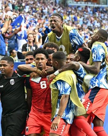 احتفال منتخب الرأس الأخضر بالهدف الأول