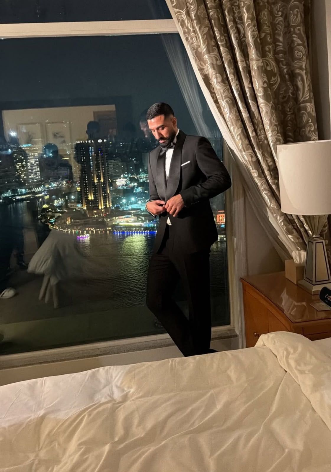 احمد الشناوى يستعد لحفل الزفاف