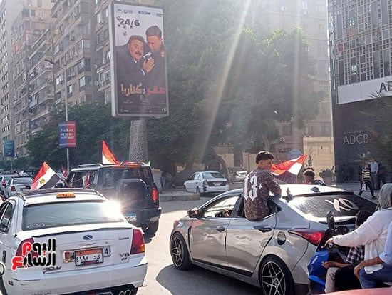 الفرحة فى شوارع مصر
