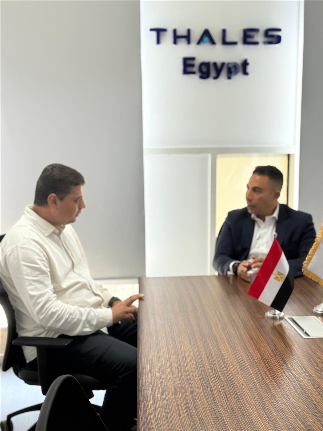 محرر الدستور في حواره مع م شريف بركات مدير عام تاليس مصر وليبيا 