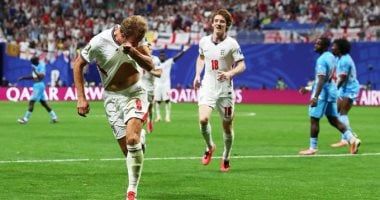 كين يقود إنجلترا إلى دور الـ 16 في كأس العالم بثنائية ضد الكونغو الديموقراطية.. صور