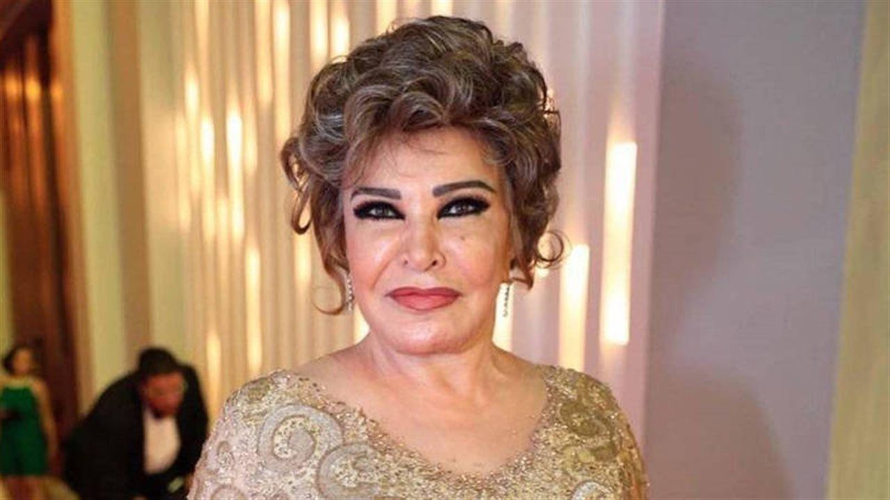 الفنانة صفية العمري ترد على شائعة وفاتها: "أنا حلوة وزي الفل"