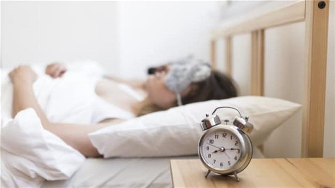 5 عادات يومية تساعدك على نوم أفضل وحياة صحية