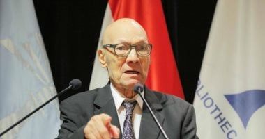 أحمد عبد المعطي حجازي في حوار مفتوح بمكتبة 6 أكتوبر العامة بالعجوزة