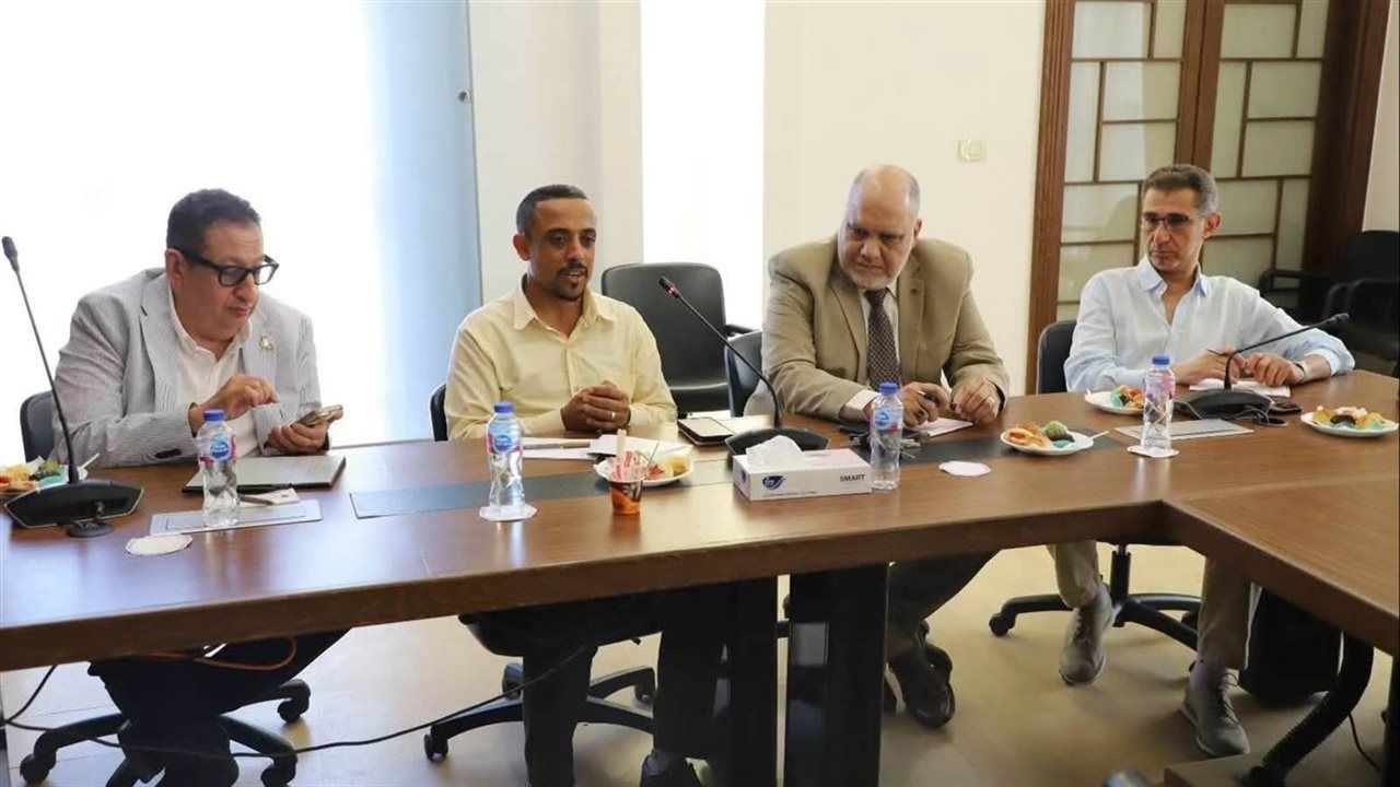 لجنة الاقتصاد الرقمي بغرفة الإسكندرية تنظم ندوة متخصصة حول تراخيص المحال العامة