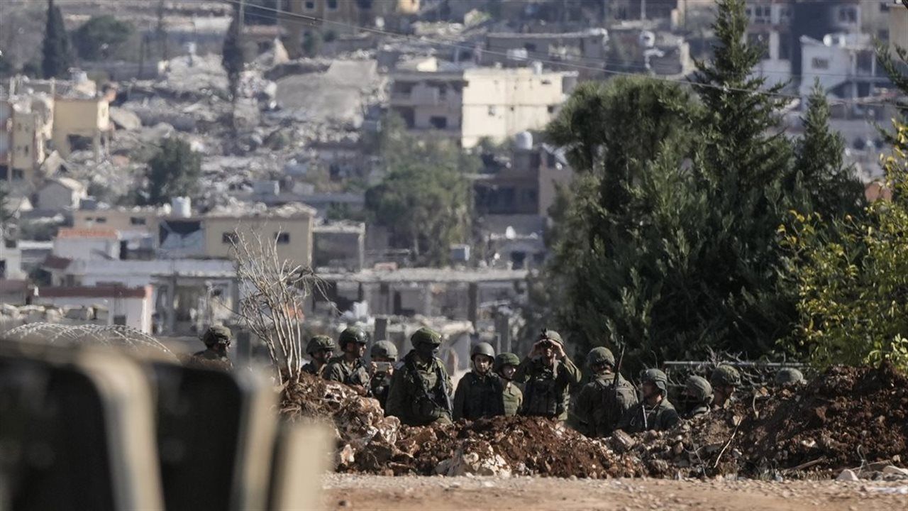 قصف مدفعي إسرائيلي وعمليات تفجير لعدد من المنازل في الجنوب اللبناني| آخر التطورات