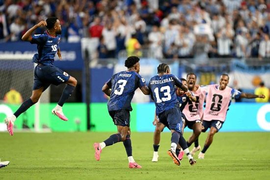 الأرجنتين تهزم كاب فيردي 3-2 وتصطدم بمصر في دور الـ16 بكأس العالم 2026.. صور