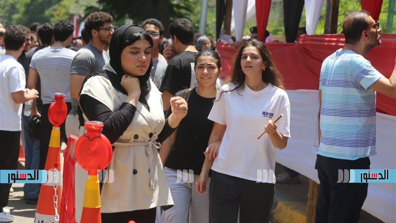 قبل امتحان اللغة الأجنبية الأولى.. أخطاء شائعة يجب على طلاب الثانوية العامة تجنبها