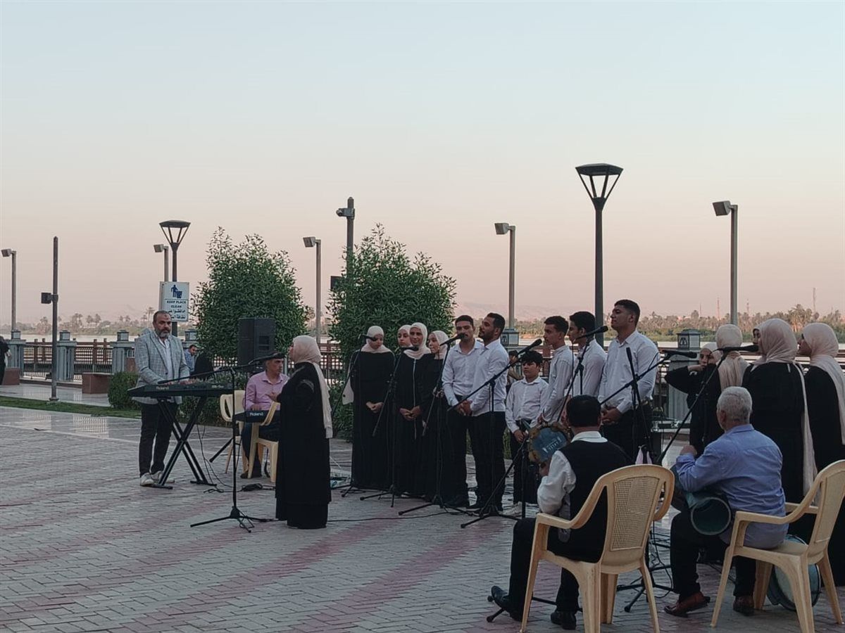 "شارع الفن" يقدم عروضًا وورشًا متنوعة بممشى كورنيش بني سويف