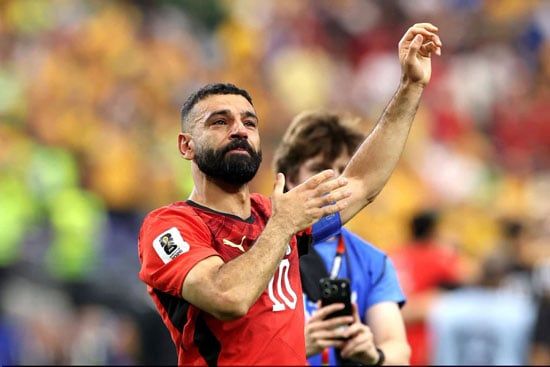 محمد صلاح يبكى بعد تأهل منتخب مصر لدور الـ 16 بكأس العالم