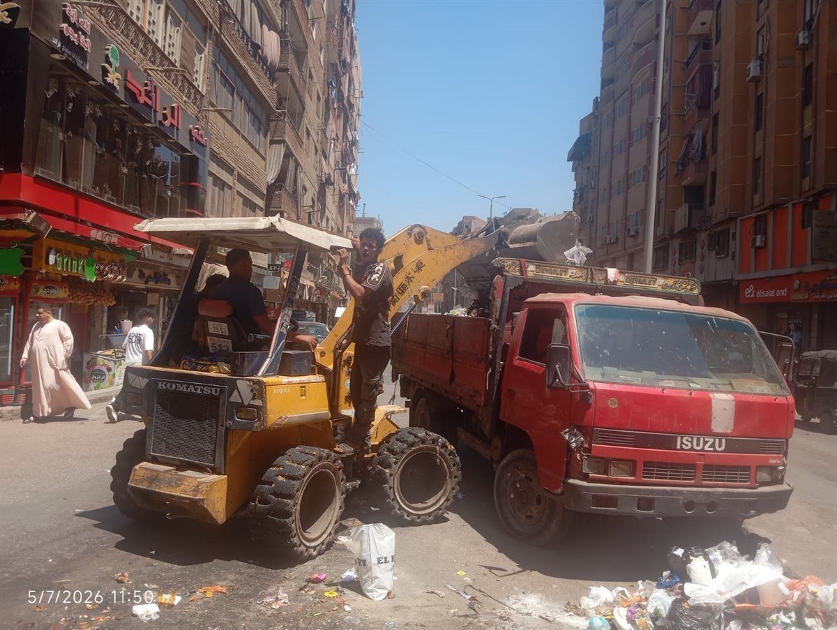 محافظ الجيزة يوحه بتكثيف ورديات العمل ومنع تراكم المخلفات بالوراق وإمبابة 