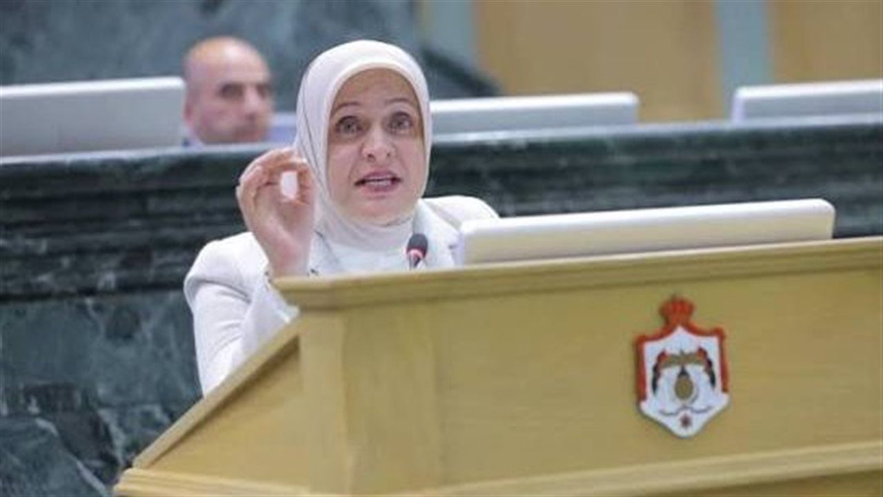 ميسون القوابعة: المرأة الفلسطينية تتحمل العبء الأكبر من الحرب