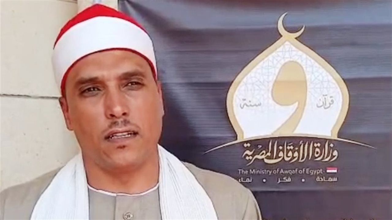 المتسابق صلاح عساكر يثني على جهود وزارة الأوقاف في مسابقة "دولة التلاوة"